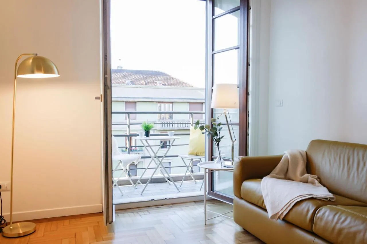 Top Apartment In The Center Balcony+Wi-Fi+Panorama Mediolan