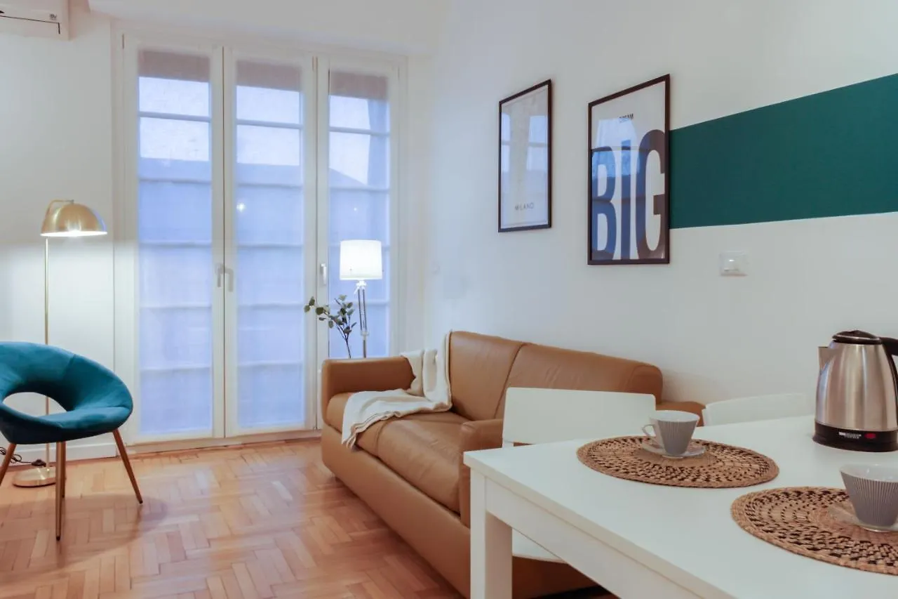 Top Apartment In The Center Balcony+Wi-Fi+Panorama Milan