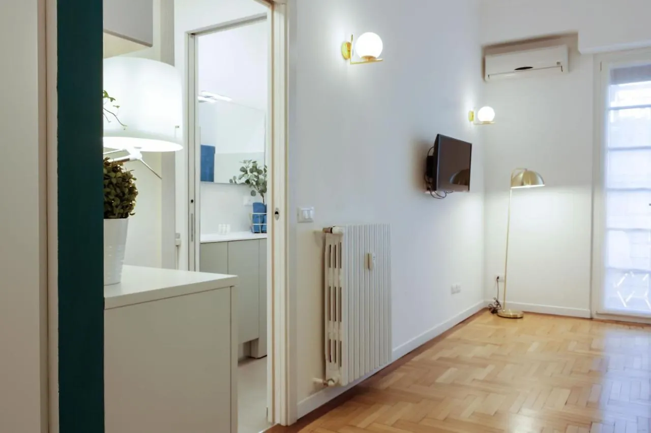 Top Apartment In The Center Balcony+Wi-Fi+Panorama Milan