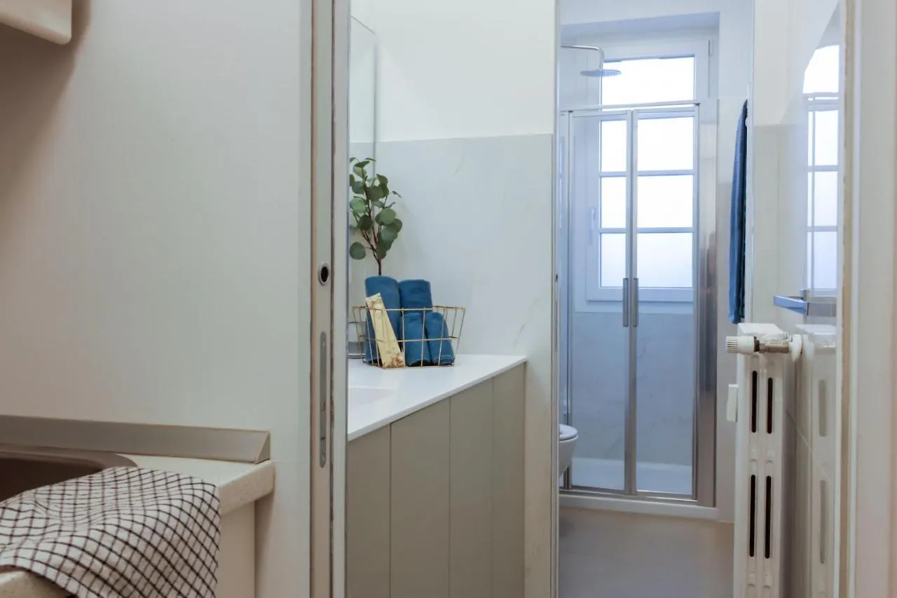 Top Apartment In The Center Balcony+Wi-Fi+Panorama Milan